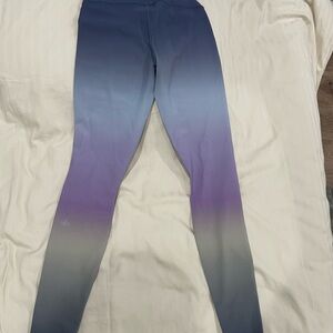 ALO Yoga Ombre Leggings in Blue and Purple